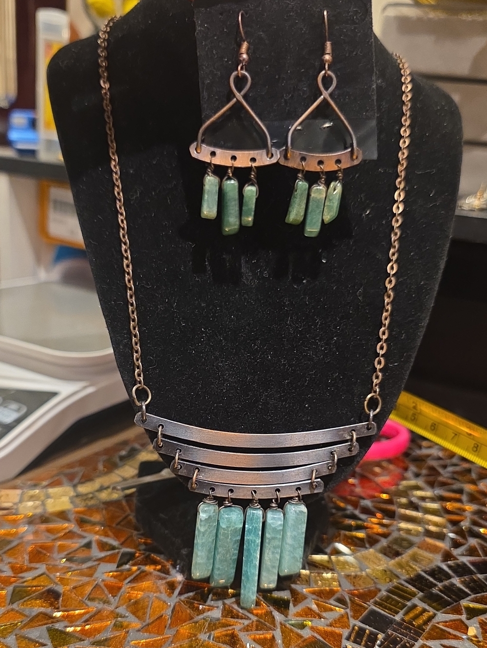 Vintage Green Stone Fringe Necklace and Earrings Set
